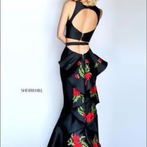 2017 Sherri Hill prom dress.